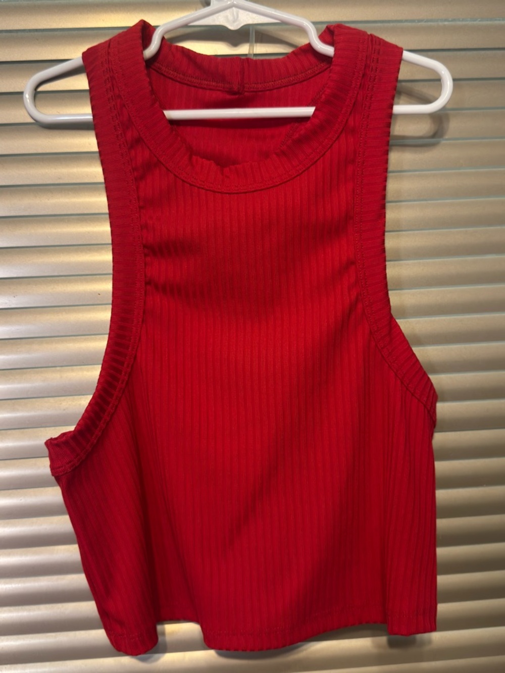 Five the Label Ribbed Red High-Neck Crop Tank - MA